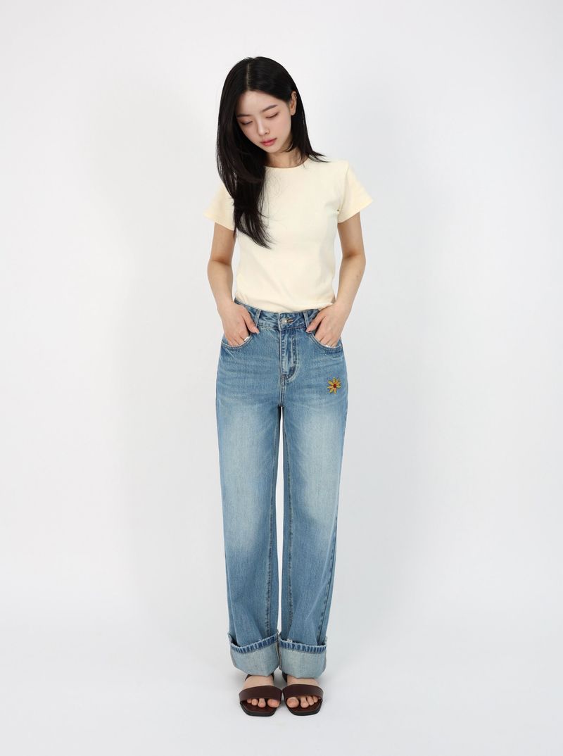 FLOWER EMBROIDERED STRAIGHT DENIM code 26215