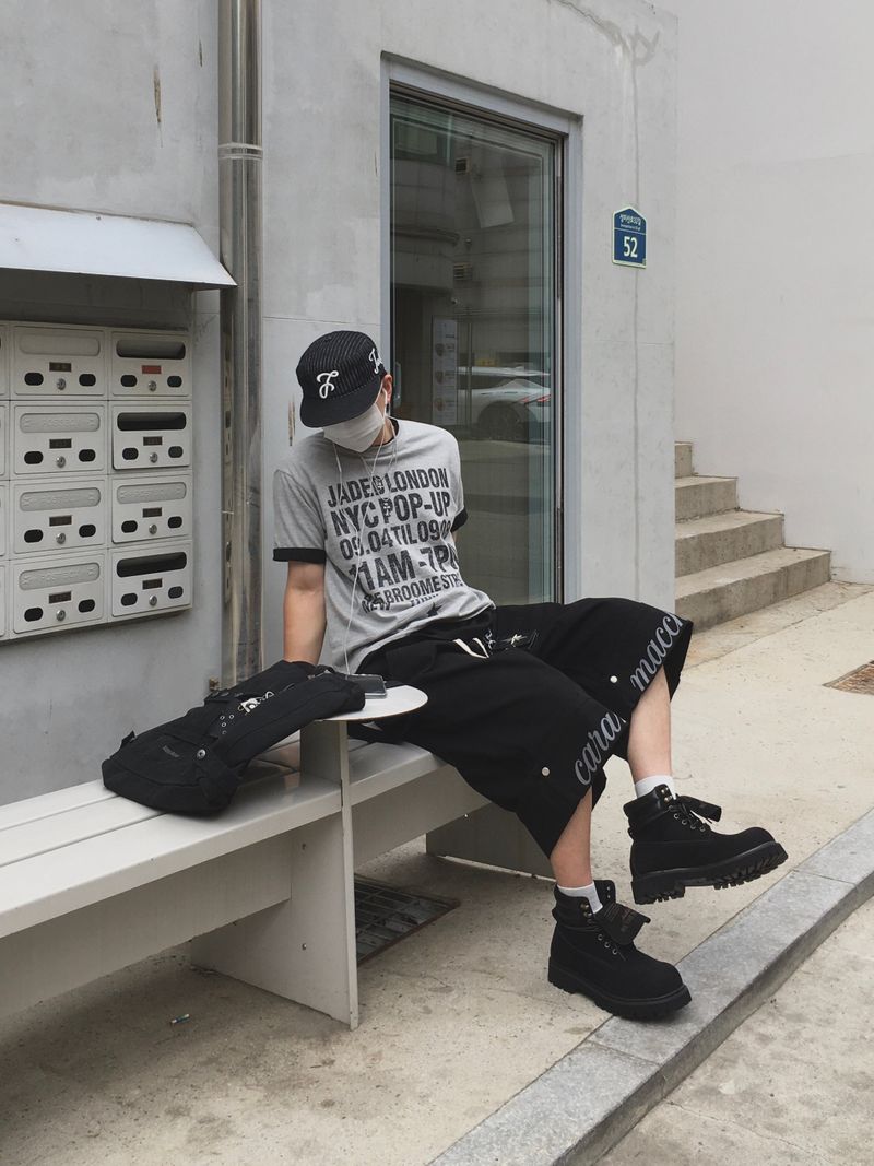 Solid Fit Short-Sleeved T-Shirt 3C