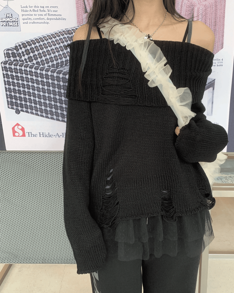 GUSTA(グスタ)の「Damage Off-Shoulder Long Sleeve Knit (4 Colors)(Tops)」