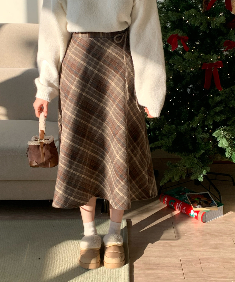 Betty Check Skirt