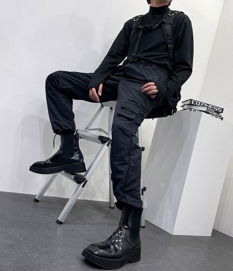COZINESS（コジネス）の「[OWN x COZINESS] Run Nylon Cargo Pants (2 colors)（Pants）」