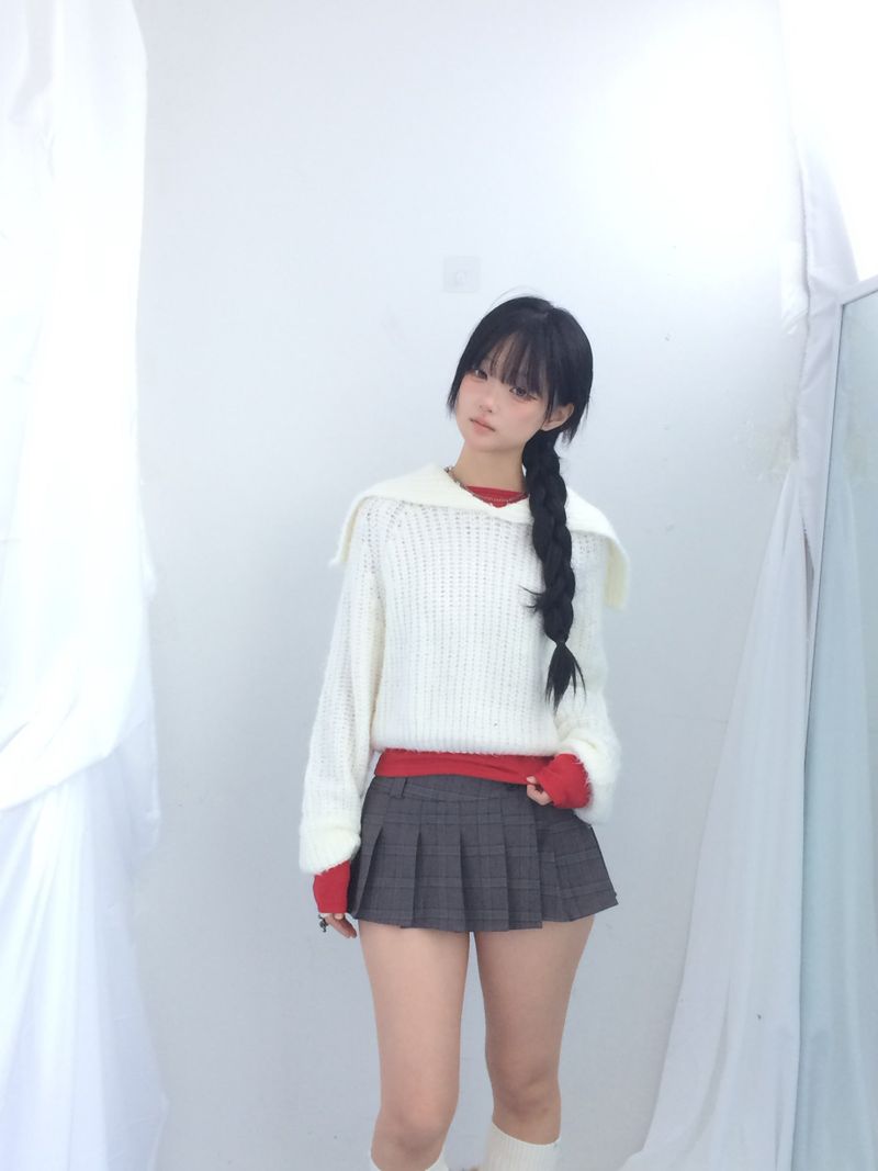 Shoulder collar loose knitwear