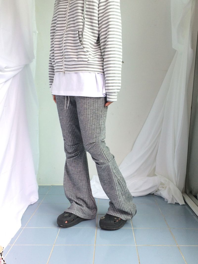 Stripe bootcut banding pants