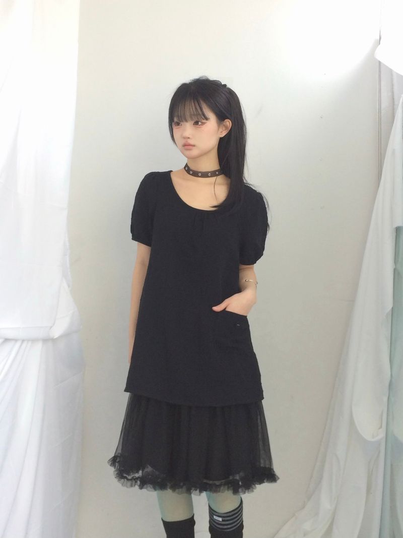 Pocket button puff blouse
