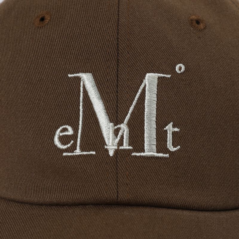 SIGNATURE BALL CAP (Mocha Mousse Brown)