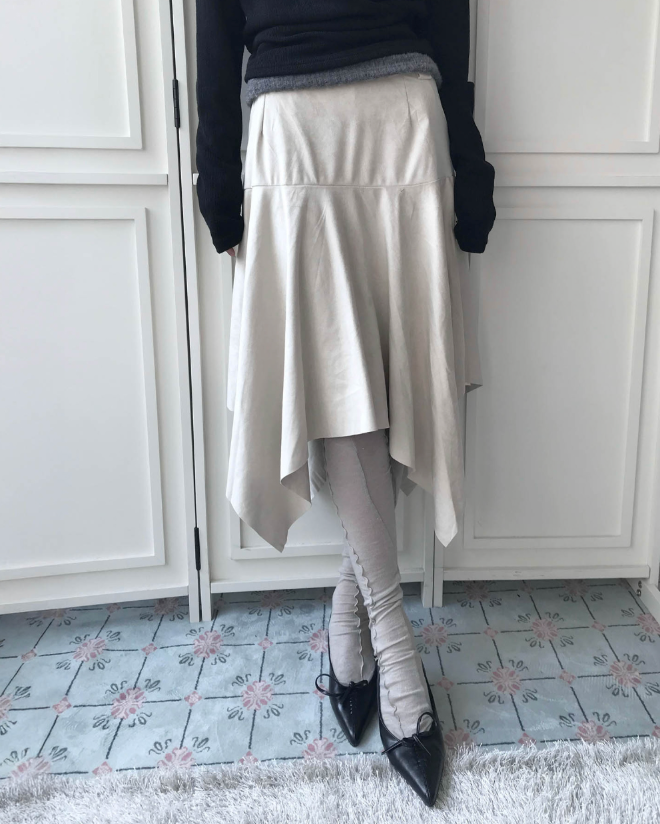 brondy matte suede asymmetric sk