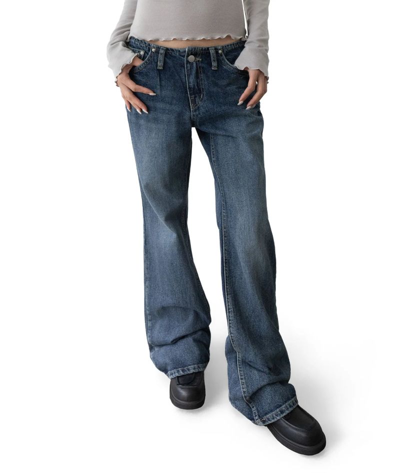 Aki Non-Stretch Low-Rise Flare Denim