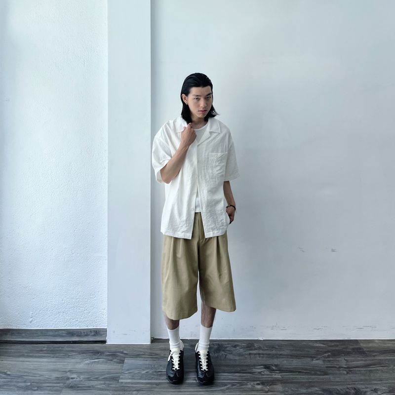 ポインテッドフラップワイドショートスリーブ