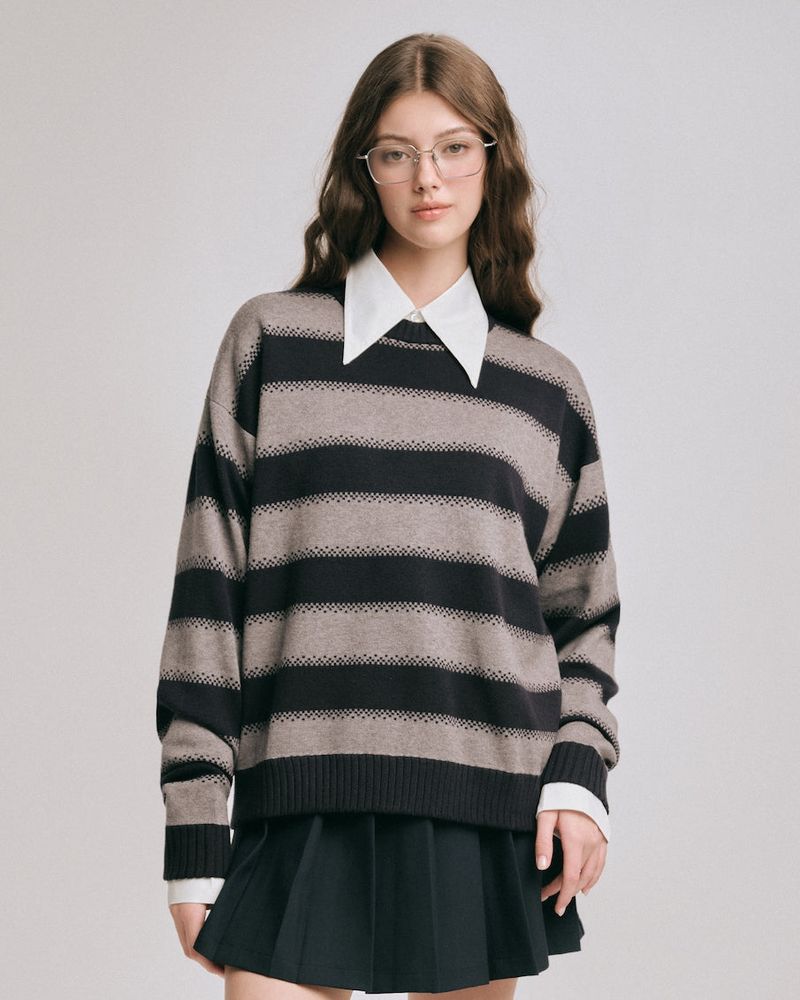 DVRK（ダーク）の「DVRK PRIVÉ GARDENIA STRIPED KNITTED SWEATER - GREY（Tops）」