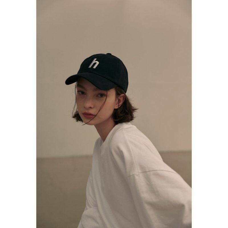 H Logo Ball-Cap (Black)
