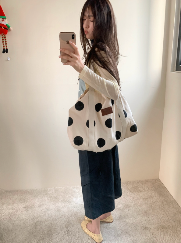 big polka-dot shoulder bag