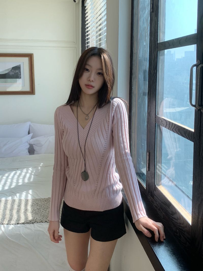 Modern Two Belt Button Bijou Short Pants