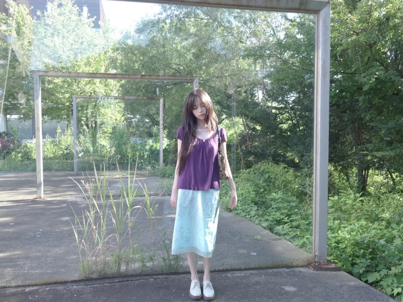 berry tee