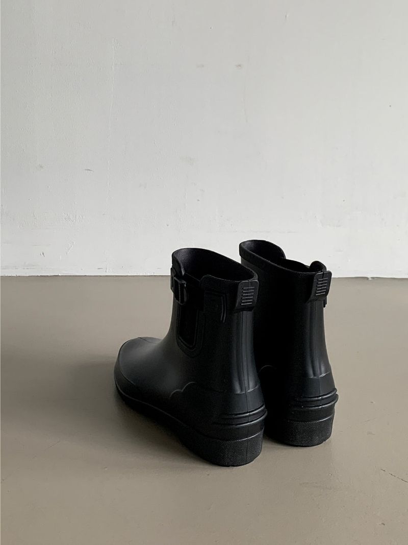 LMN Must-Hell Chelsea Short Rain Boots (black)