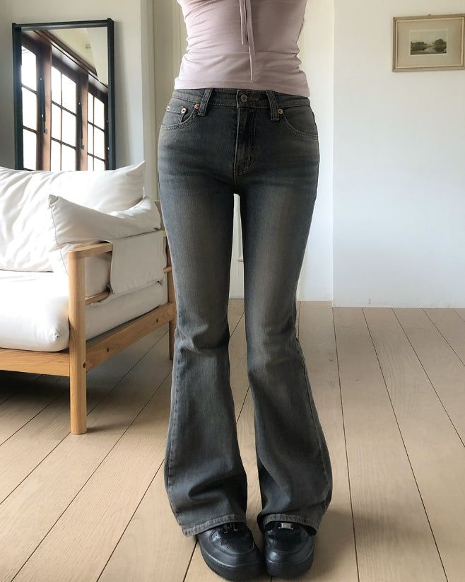 ULAN(ユレン)の「Seize Back Pocket Slim Bootcut Denim Pants(Pants)」