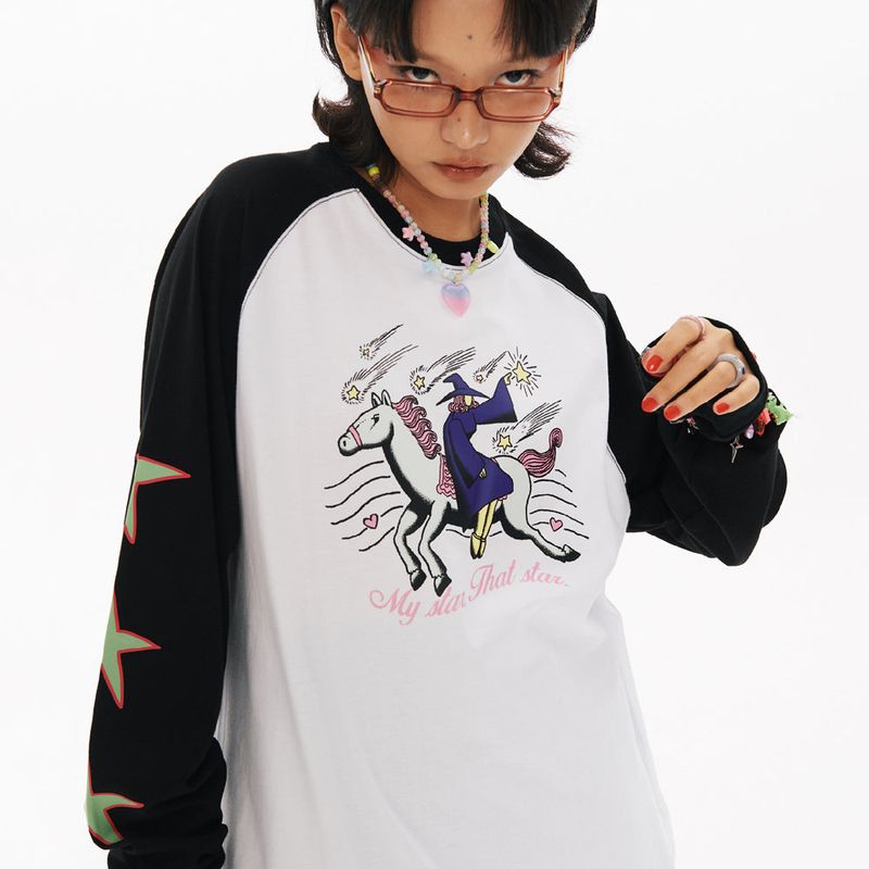 wonder visitor（ワンダービジター）の「WITCH Raglan Long sleeve（Tops）」
