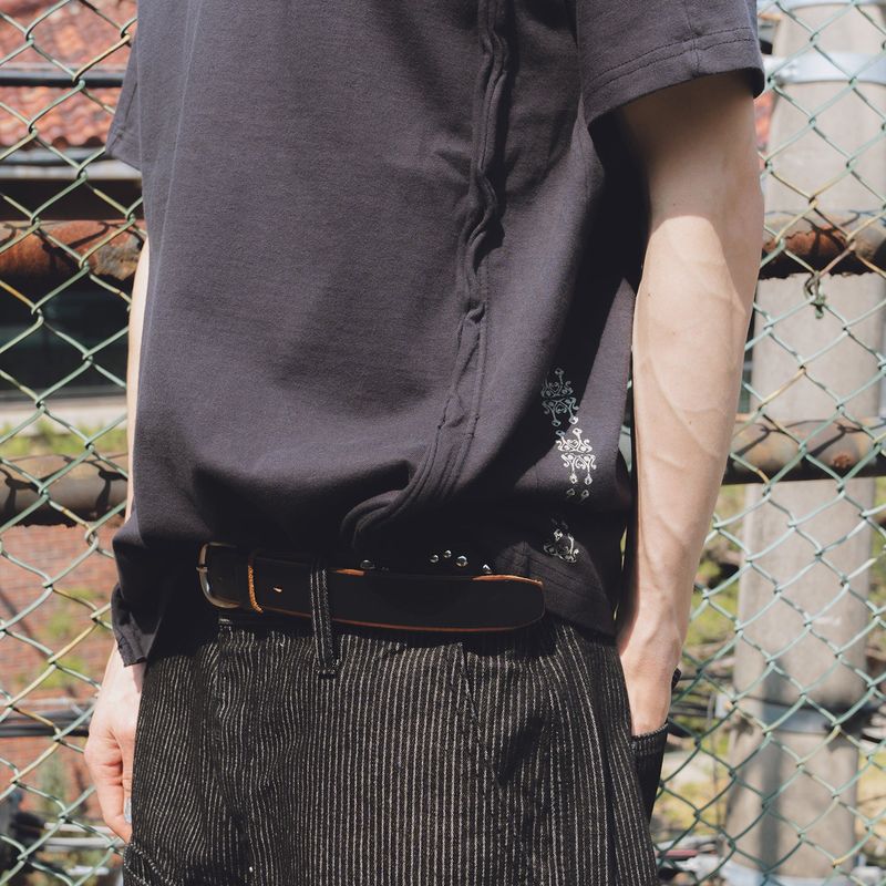 Fiddlehead half T-shirts / Black charcoal
