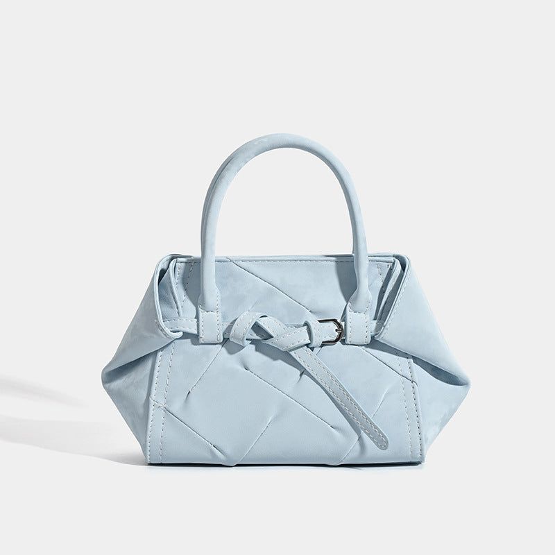La mode MAQI（ラ モード マキ）の「Minimal Quilted Dumpling Tote Shoulder Bag（Bags）」