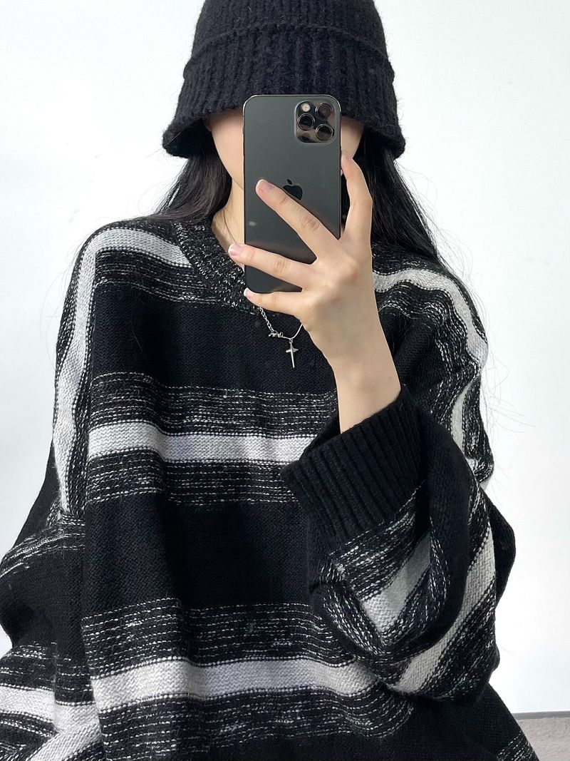 Stripe wave Knitwear
