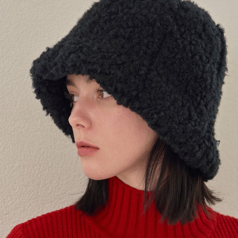 VA Square Longlabel Fleece Tulip Hat / Black