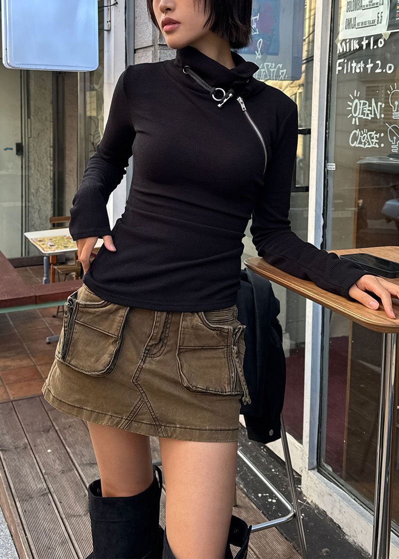 HIGH NECK ZIPPER TEE