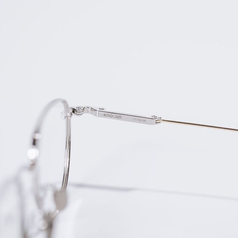 Knouun Round titanium glasses CODE. 102. F Silver N Gray