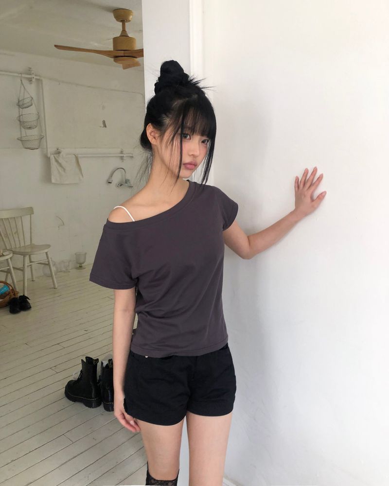 Livia Boat Neck Short-Sleeve T-Shirt