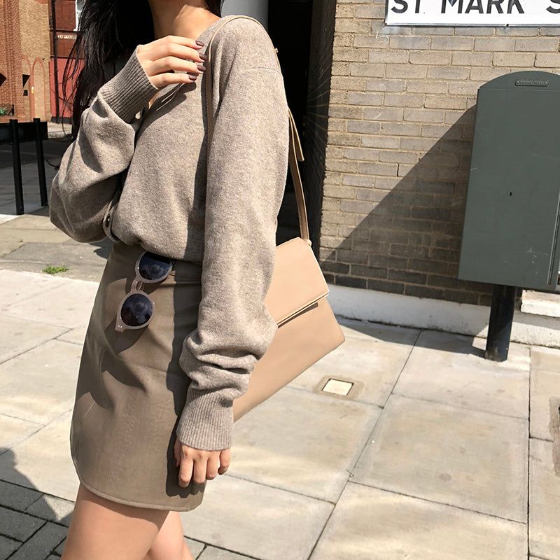 Bullet leather skirt