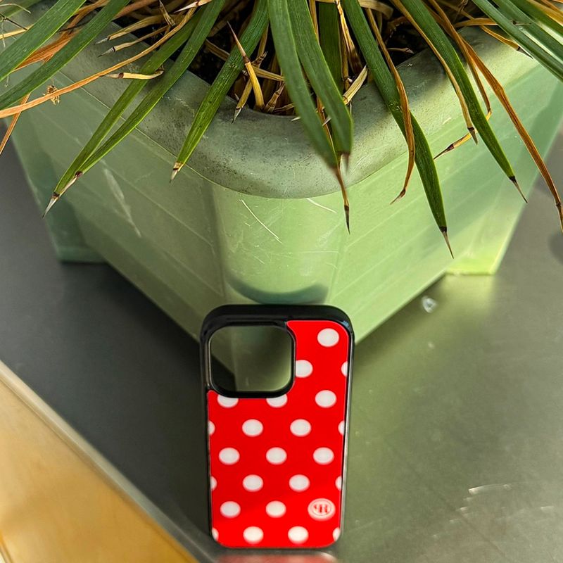 [MADE] m dot. (red) glass bumper iPhone case