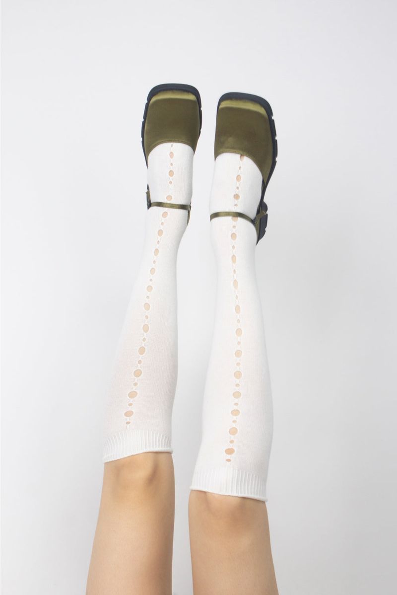 hole knee socks (4 color)
