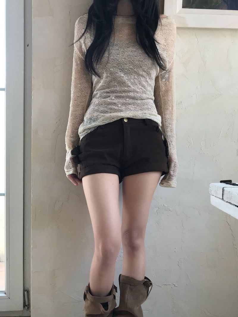 Bay Side Two Buckle Roll-up Short Pants