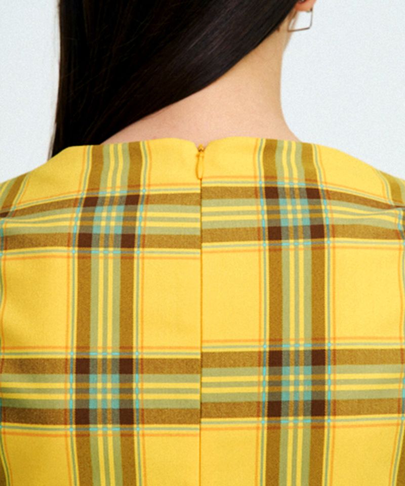 Twisted Check High-neck Top _ YELLOW