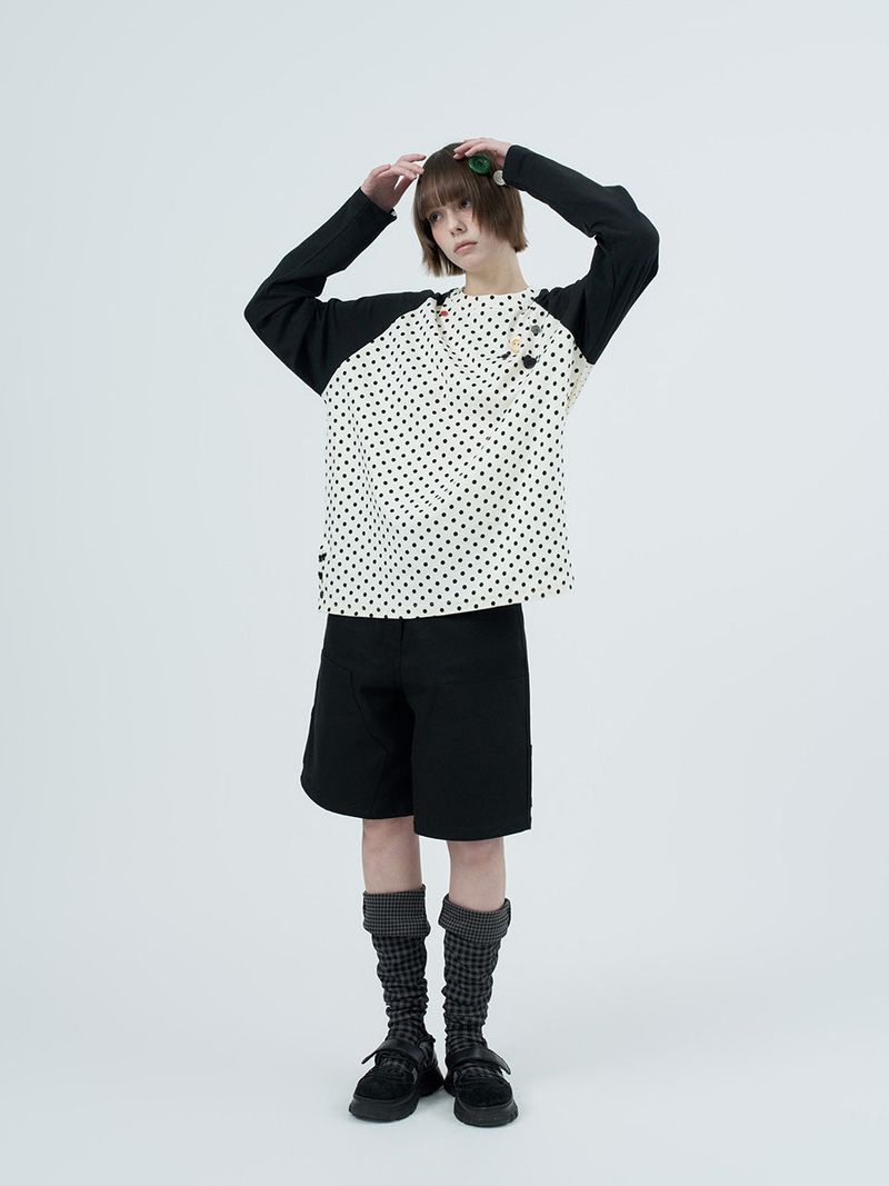 patched raglen t-shirts / white