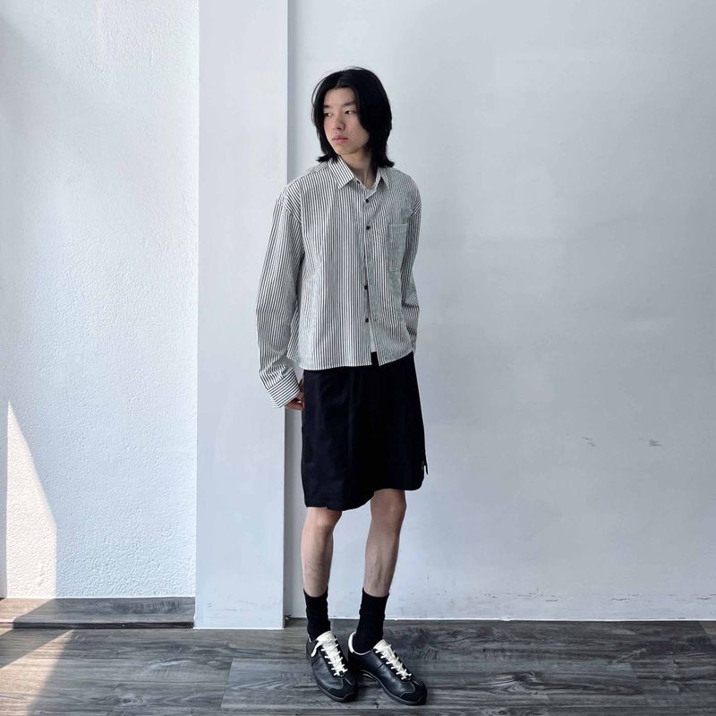 Minimalist Fine Striped Cropped Shirt