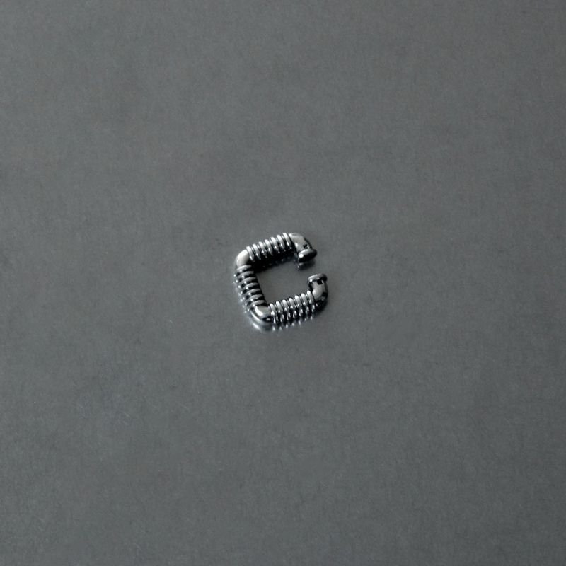 HOSE PIPE EAR CUFF