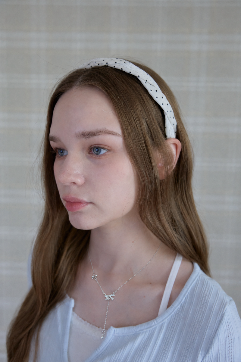 TWINKLE TWIN RIBBON NECKLACE