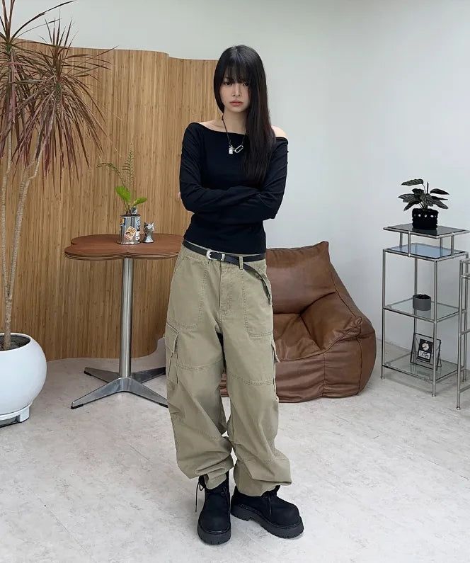 Para Off-shoulder Boat Neck Long Sleeve Tee