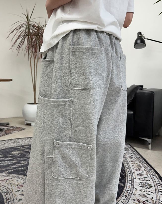 Tien Cargo Sweatpants