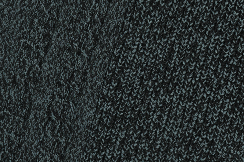 WIDE KNIT PANTS