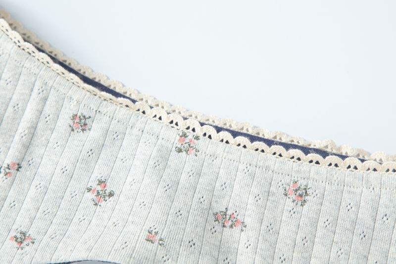 reversible garter belt star flower navy