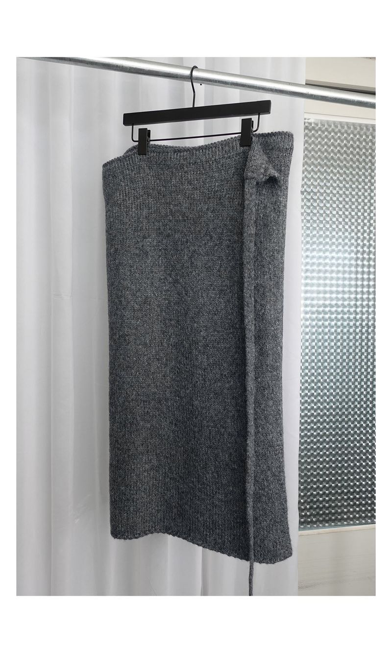 vase knit wrap skirt (2C)