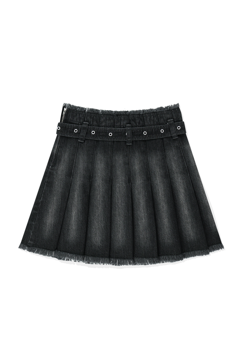 BUCKLE DENIM PLEATS SKIRT