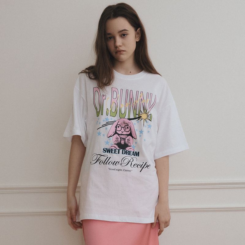 wonder visitor(ワンダービジター)の「Bunny Dream overfit T-shirt(Tops)」