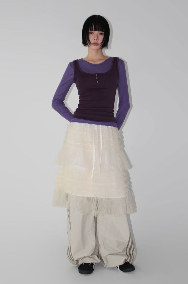 BUTTON POINT SLEEVELESS