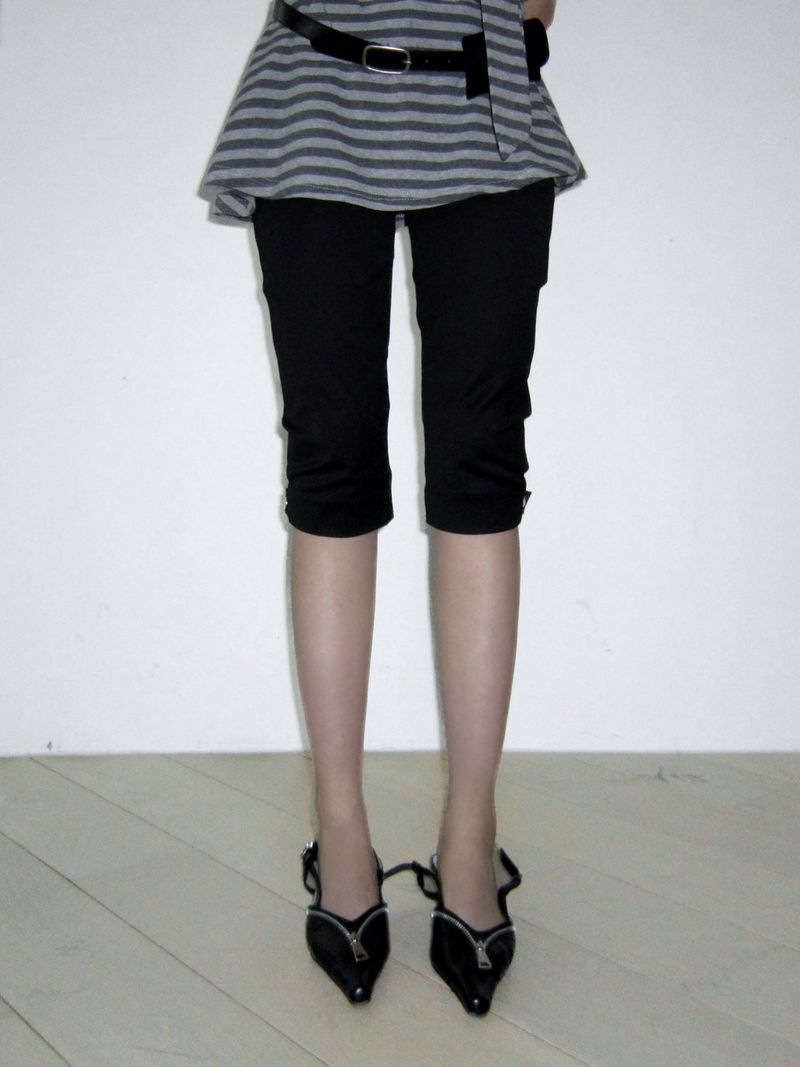 Capri pants