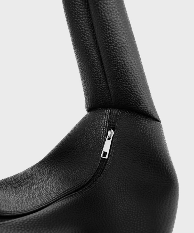 Loop embossed black