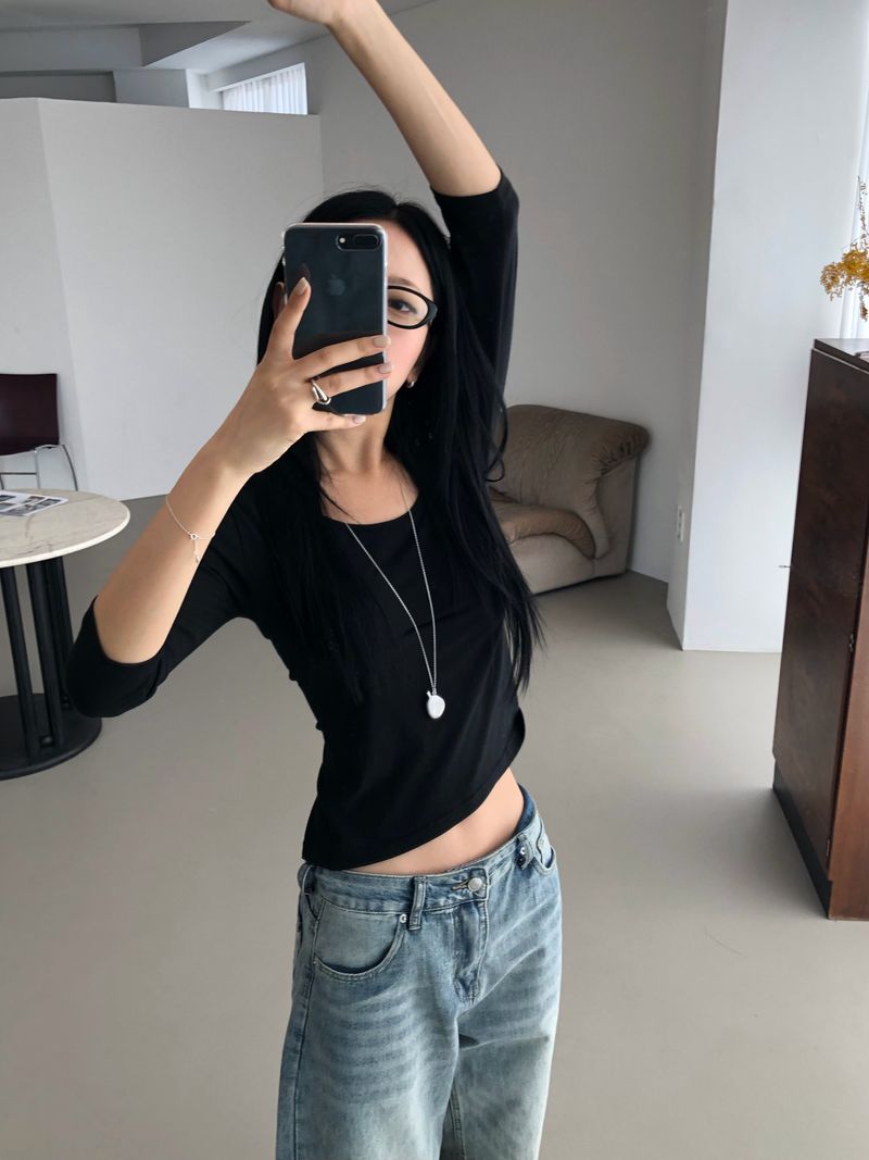 Slim Baby Tee
