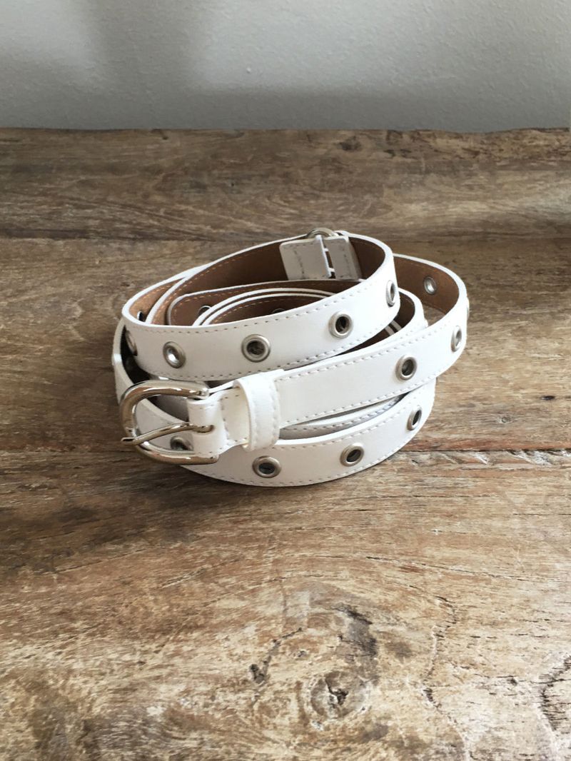 Double wrap eyelet slim belt