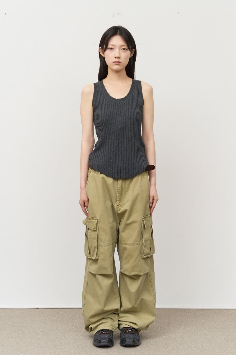 (W) Grain Sleeveless