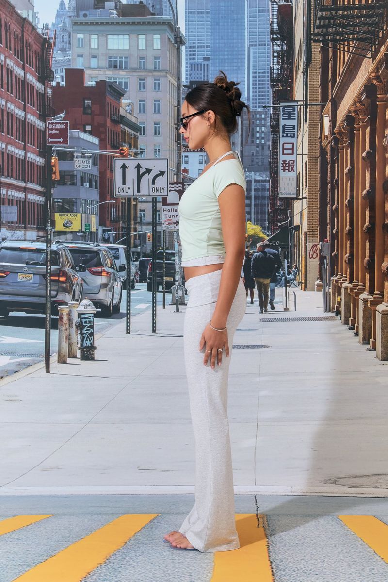 Monica V-Neck Tee (Cream Mint)